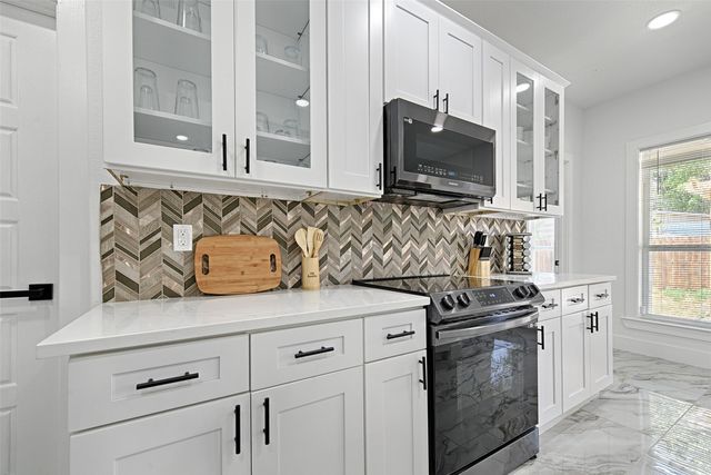 3319 Wake Street, Dallas, TX 75212