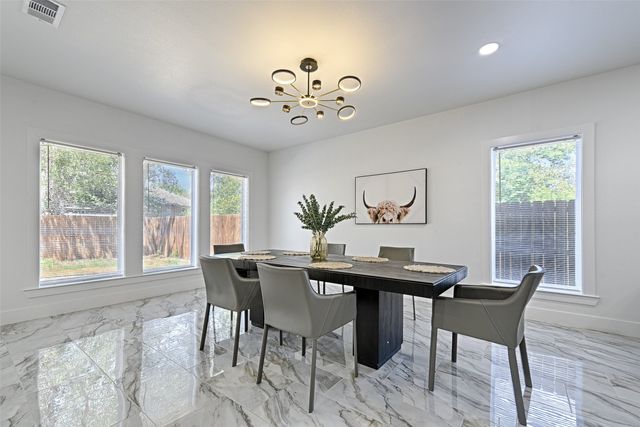 3319 Wake Street, Dallas, TX 75212