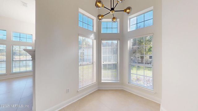 10061 VINEYARD LAKE Road E, Jacksonville, FL 32256