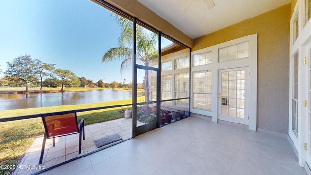 10061 VINEYARD LAKE Road E, Jacksonville, FL 32256