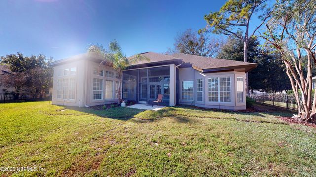 10061 VINEYARD LAKE Road E, Jacksonville, FL 32256