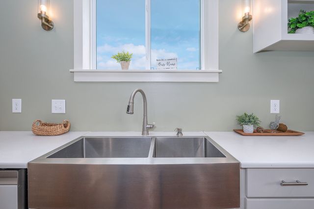 153 Lewis Rd, Morrison, TN 37357