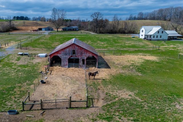 153 Lewis Rd, Morrison, TN 37357