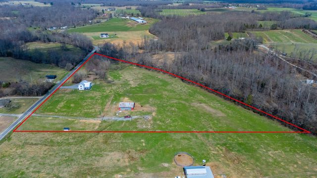 153 Lewis Rd, Morrison, TN 37357