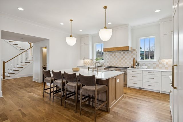 3510 Robin Rd, Nashville, TN 37204