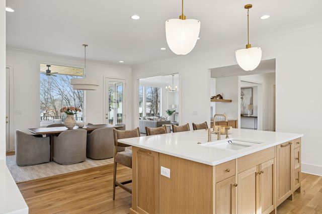 3510 Robin Rd, Nashville, TN 37204