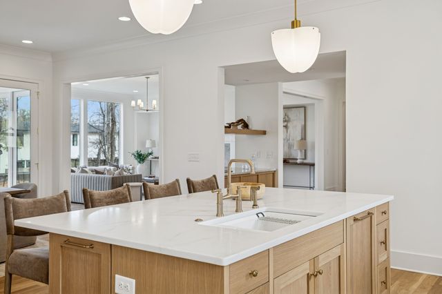 3510 Robin Rd, Nashville, TN 37204