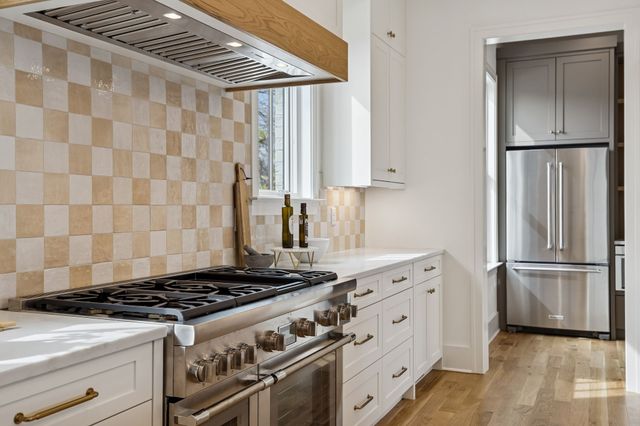 3510 Robin Rd, Nashville, TN 37204