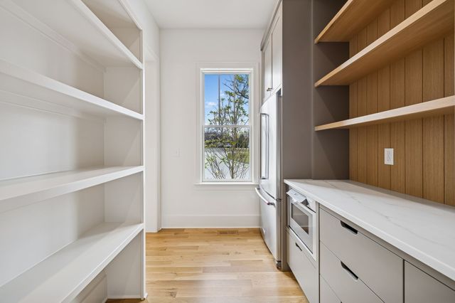 3510 Robin Rd, Nashville, TN 37204