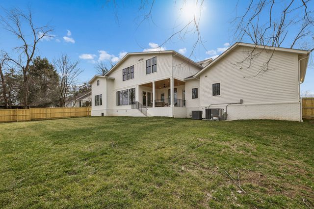 3510 Robin Rd, Nashville, TN 37204