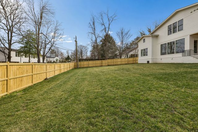 3510 Robin Rd, Nashville, TN 37204