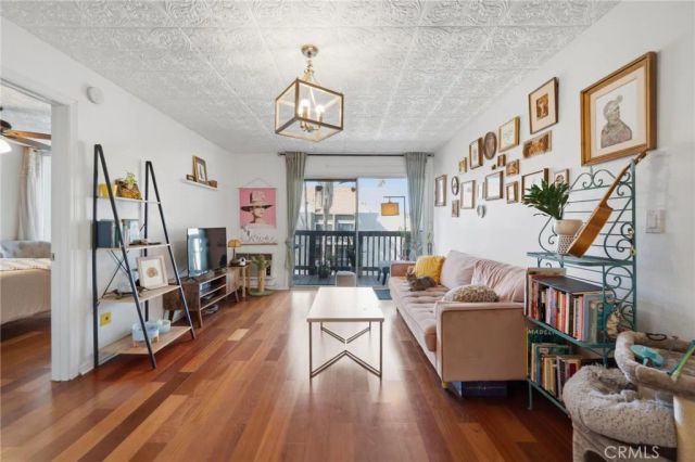 525 S Ardmore Avenue 320, Los Angeles, CA 90020