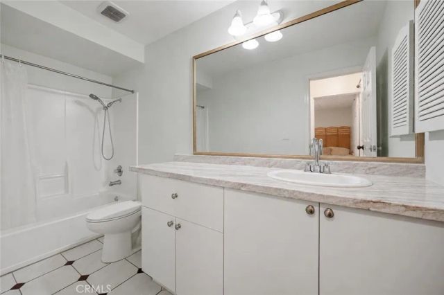 525 S Ardmore Avenue 320, Los Angeles, CA 90020