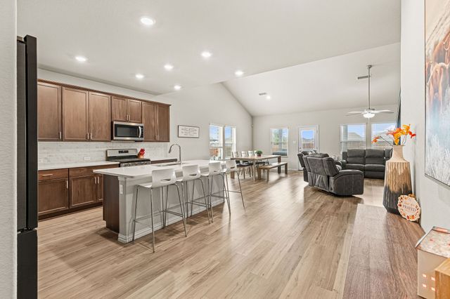 10513 Big Lagoon Drive, Fort Worth, TX 76179