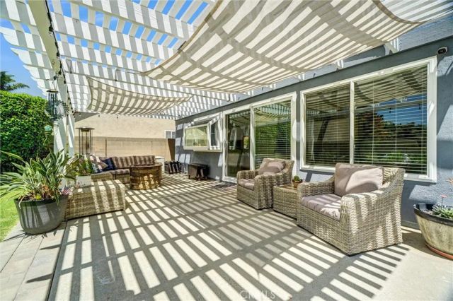 17661 Falkirk, Huntington Beach, CA 92649