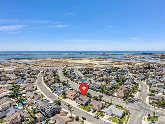 17661 Falkirk, Huntington Beach, CA 92649