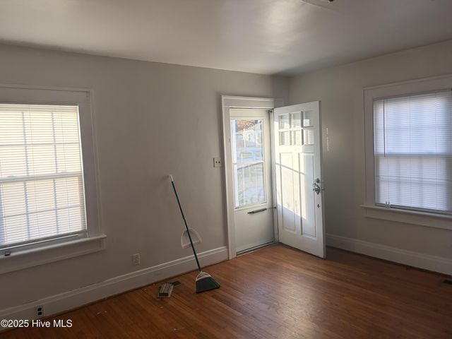 906 Corbett Avenue NE, Wilson, NC 27893