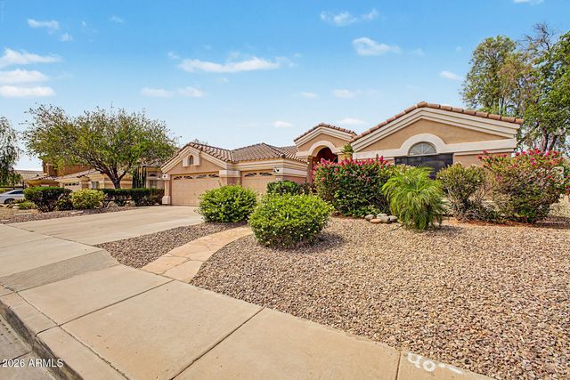 80 W SHEFFIELD Avenue, Gilbert, AZ 85233