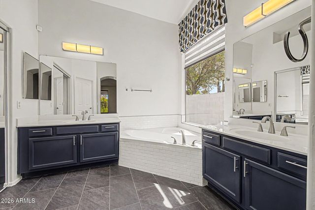 80 W SHEFFIELD Avenue, Gilbert, AZ 85233