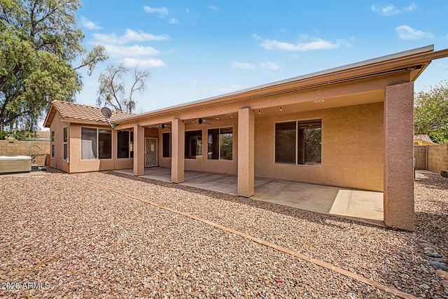 80 W SHEFFIELD Avenue, Gilbert, AZ 85233