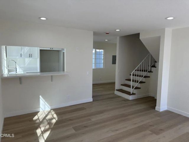 19316 Valerio Street, Los Angeles, CA 91335