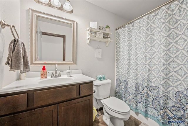 2639 MEADOWS DR, Sturgis, SD 57785