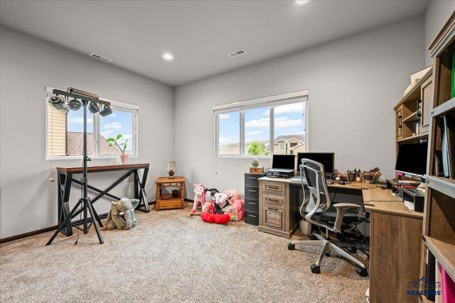 2639 MEADOWS DR, Sturgis, SD 57785