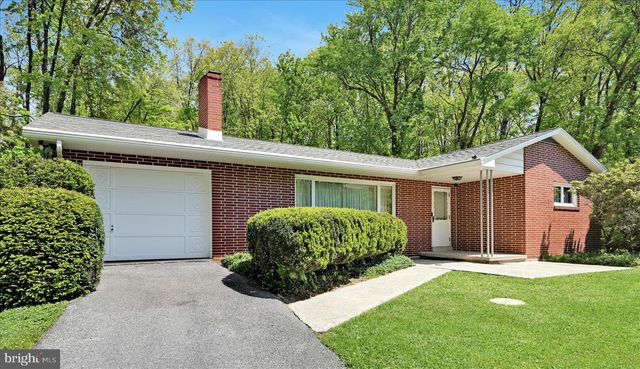 156 BLOODY SPRING RD, Bernville, PA 19506