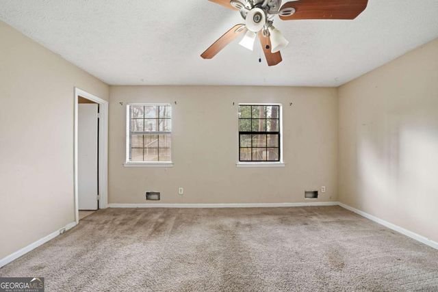 2904 Woodhollow Lane, Jonesboro, GA 30236