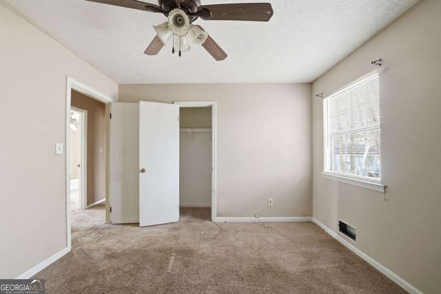 2904 Woodhollow Lane, Jonesboro, GA 30236