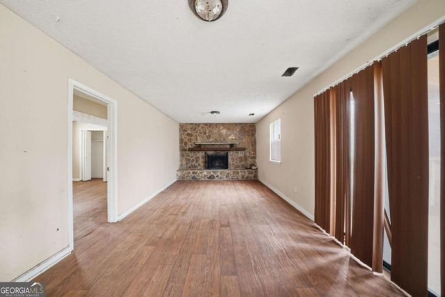 2904 Woodhollow Lane, Jonesboro, GA 30236