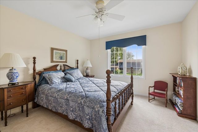 3510 W Shepherd Hill Lane, Mchenry, IL 60050