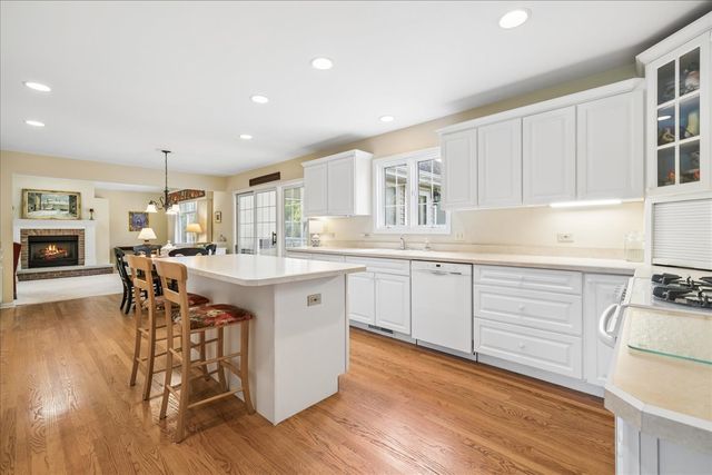 3510 W Shepherd Hill Lane, Mchenry, IL 60050