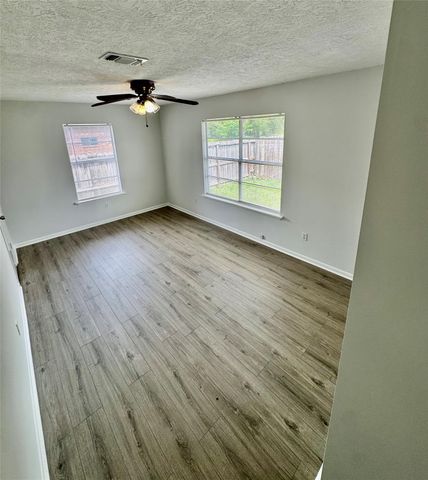 5707 Balbo Street, Houston, TX 77091