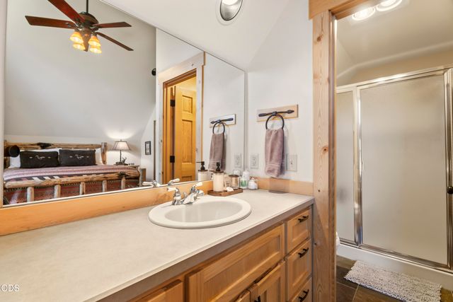 1490 Red Wing Loop, Redmond, OR 97756