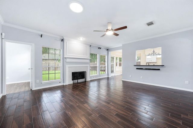 14302 Sun Harbor Drive, Houston, TX 77062