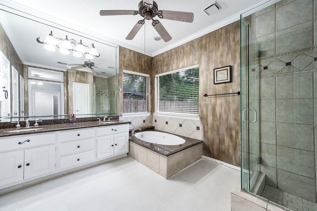 14302 Sun Harbor Drive, Houston, TX 77062