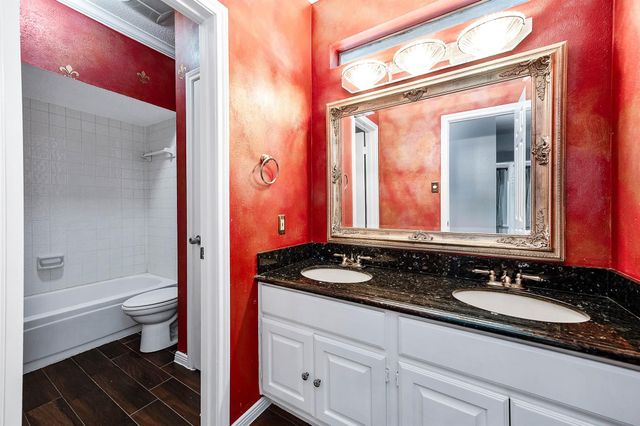 14302 Sun Harbor Drive, Houston, TX 77062