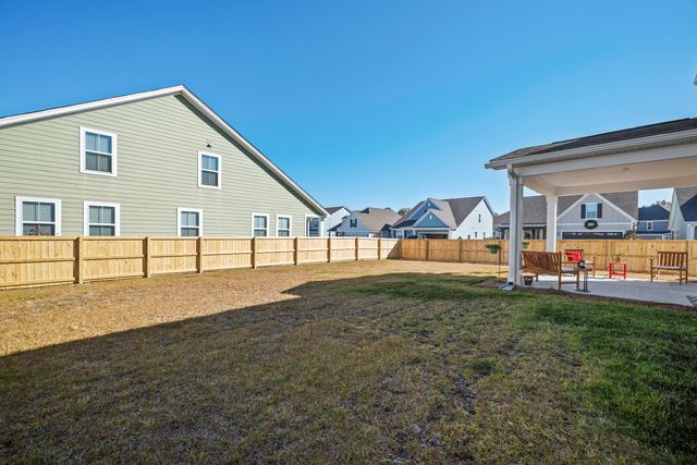 519 Eagleview Drive, Moncks Corner, SC 29461