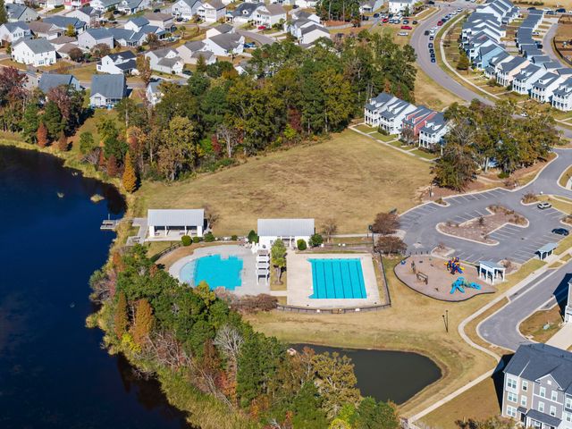 519 Eagleview Drive, Moncks Corner, SC 29461