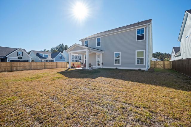 519 Eagleview Drive, Moncks Corner, SC 29461