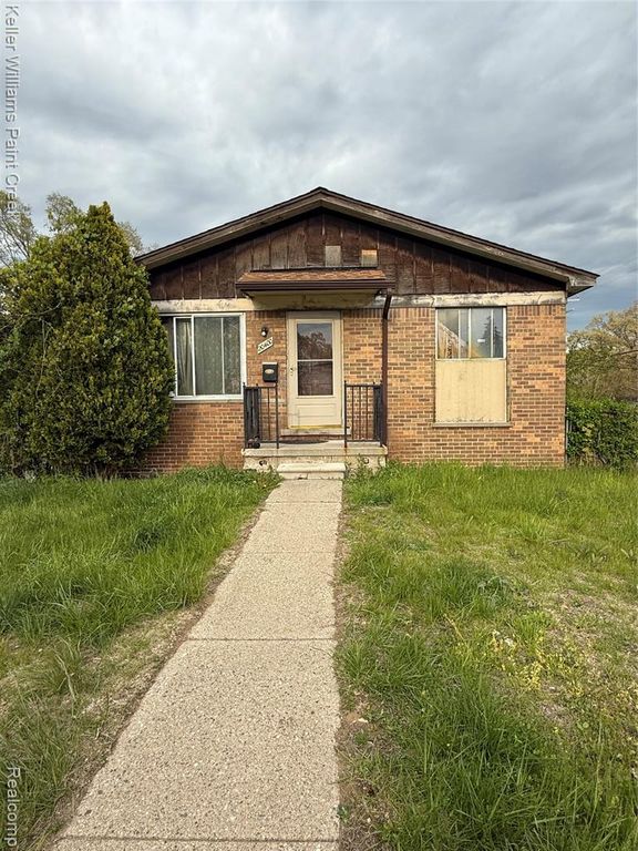 20400 Greenlawn Street, Detroit, MI 48221