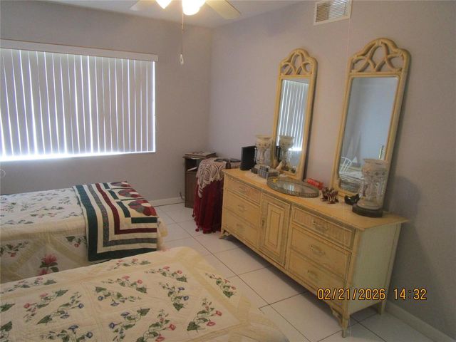 9350 Sunrise Lakes Boulevard 103, Sunrise, FL 33322