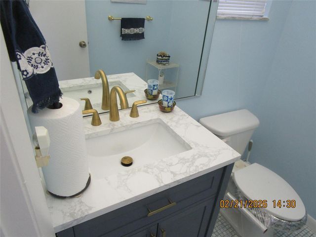 9350 Sunrise Lakes Boulevard 103, Sunrise, FL 33322