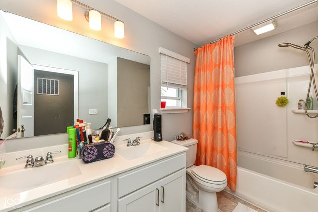 1243 Locomotive Drive, Westfield, IN 46074