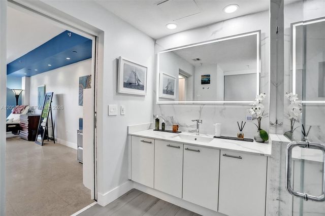 2001 Meridian Ave 308, Miami Beach, FL 33139