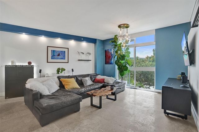 2001 Meridian Ave 308, Miami Beach, FL 33139