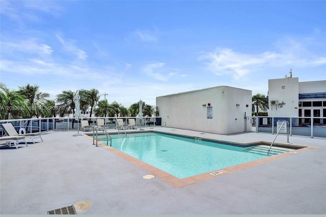 2001 Meridian Ave 308, Miami Beach, FL 33139