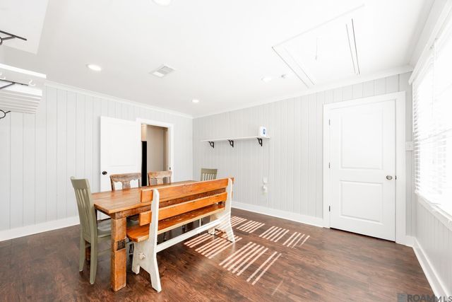 423 Avenue E, Port Allen, LA 70767