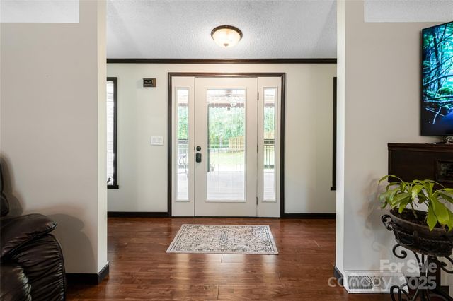 128-129 Oak Trails Pass, Leicester, NC 28748